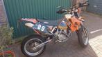 KTM 520 exc op straatbanden, Motoren, Motoren | KTM, Sportuitlaat, Particulier, 510 cc, Minimaal motorrijbewijs A2