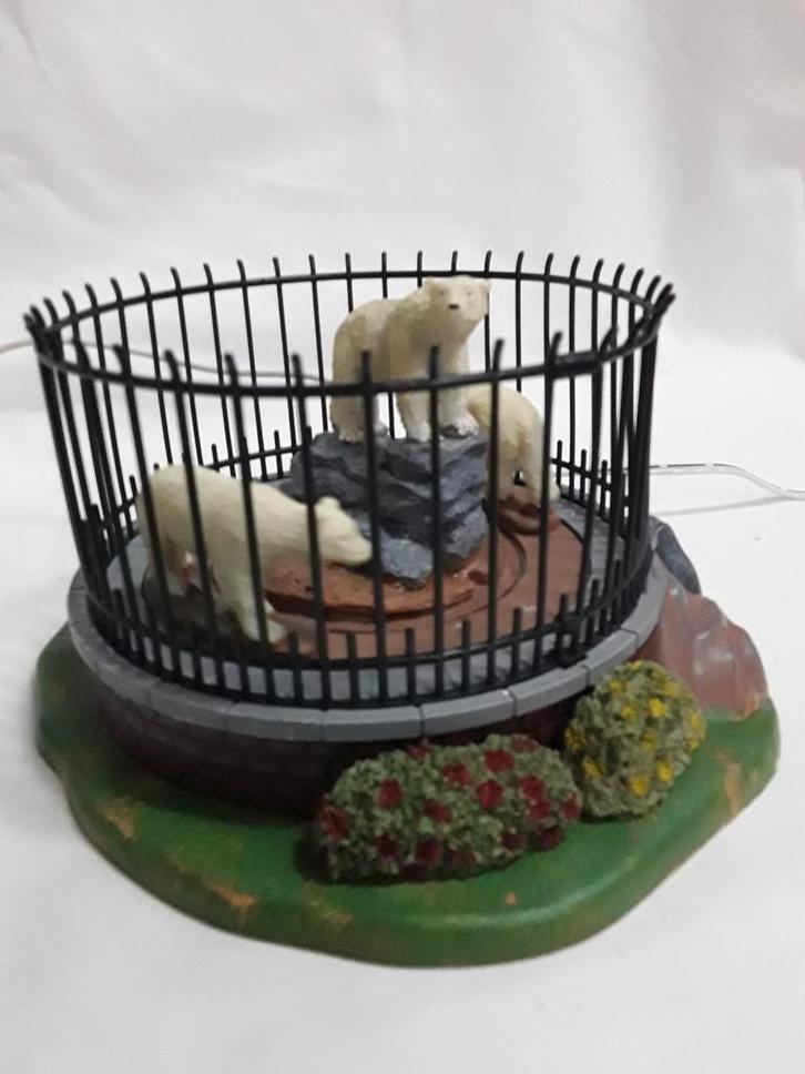 Lemax 84847 polar bear cage jaar 2008., Diversen, Kerst, Ophalen of Verzenden