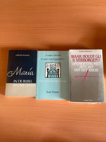Uitverkoop religie/ zingeving boeken 3€ beschikbaar voor biedingen