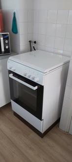 Gasfornuis 3de kansje, Witgoed en Apparatuur, Fornuizen, Ophalen, Gebruikt, 4 kookzones, Gas