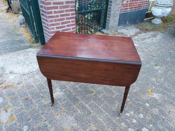Victoriaanse mahonie Pembroke hangoor-bijzettafel., Antiek en Kunst, Antiek | Meubels | Tafels, Ophalen