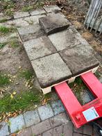Gratis af te halen. Grind tegels 40 x 40 150 stuks 8 cm dik, Ophalen, Gebruikt, 10 m² of meer, Beton