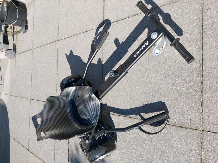 Hoverboard met kart 6 maanden oud, Kinderen en Baby's, Speelgoed | Buiten | Voertuigen en Loopfietsen, Zo goed als nieuw, Overige typen