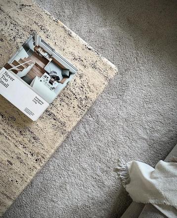 Travertine Coffee table  beschikbaar voor biedingen