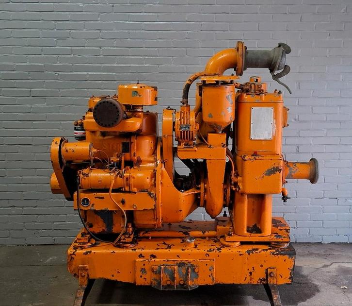 EEKELS waterpomp.  Lister petter. 2 cillinder diesel +divers, Zakelijke goederen, Machines en Bouw | Pompen en Compressoren, Ophalen