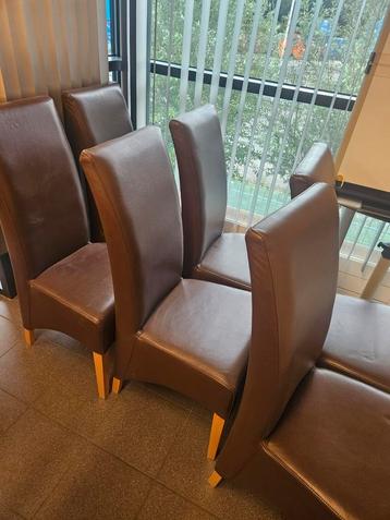 Mooie bruine lederen eetkamerstoelen (6 stuks) beschikbaar voor biedingen