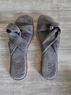 Yaya slippers maat 40 khaki, Nieuw, Ophalen of Verzenden, Yaya, Groen