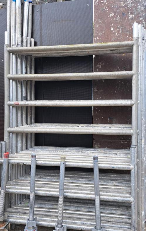 Te koop aluminium rolsteiger Werkhoogte 8.20 mtr, Doe-het-zelf en Verbouw, Steigers, Gebruikt, Rolsteiger of Kamersteiger, 5 meter of hoger
