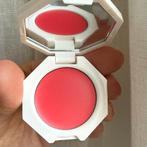 Fenty Cheeks Out cream blush - Strawberry Drip, Wangen, Nieuw, Ophalen of Verzenden, Make-up