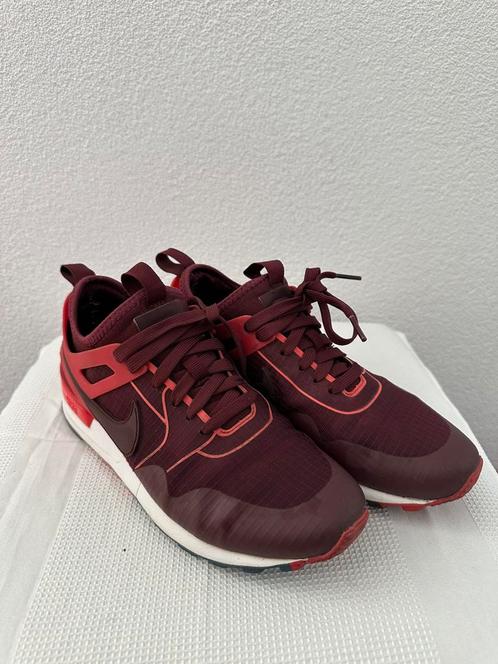 Nike Air Max Motion LW - maat 38 - goede staat, Sport en Fitness, Loopsport en Atletiek, Zo goed als nieuw, Hardloopschoenen, Nike