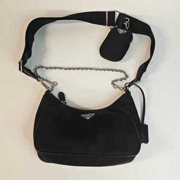 Prada RE-EDITION 2005 HANDBAG Nylon Black beschikbaar voor biedingen