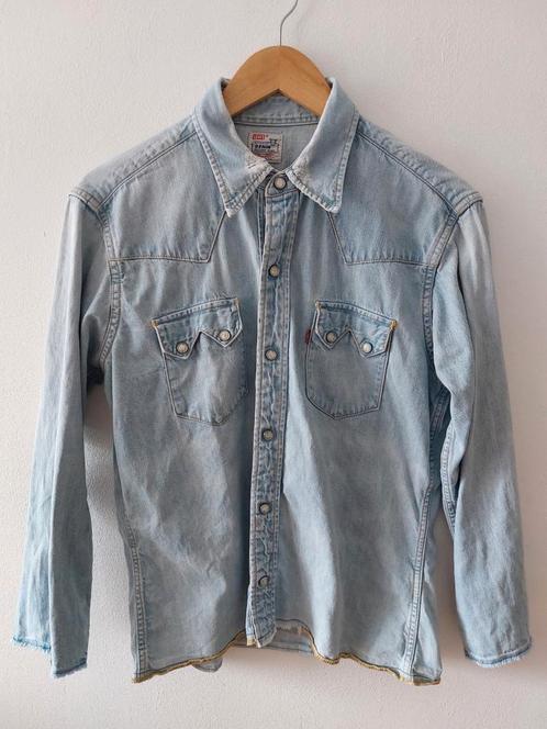 Levis Vintage Clothing big E blouse, Kleding | Dames, Blouses en Tunieken, Gedragen, Blauw, Ophalen of Verzenden