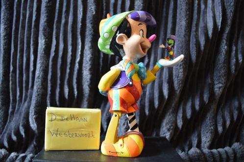 4046354 Romero Britto Pinocchio Met Jiminy Cricket (Disney), Verzamelen, Disney, Zo goed als nieuw, Beeldje of Figuurtje, Ophalen of Verzenden