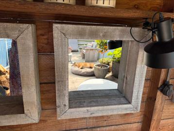3 tuin spiegels met brede houten lijst beschikbaar voor biedingen