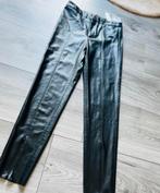 Zara Faux Lederen Broek - Maat M - Nieuw, Kleding | Dames, Broeken en Pantalons, Maat 38/40 (M), Zwart, Nieuw, Ophalen of Verzenden