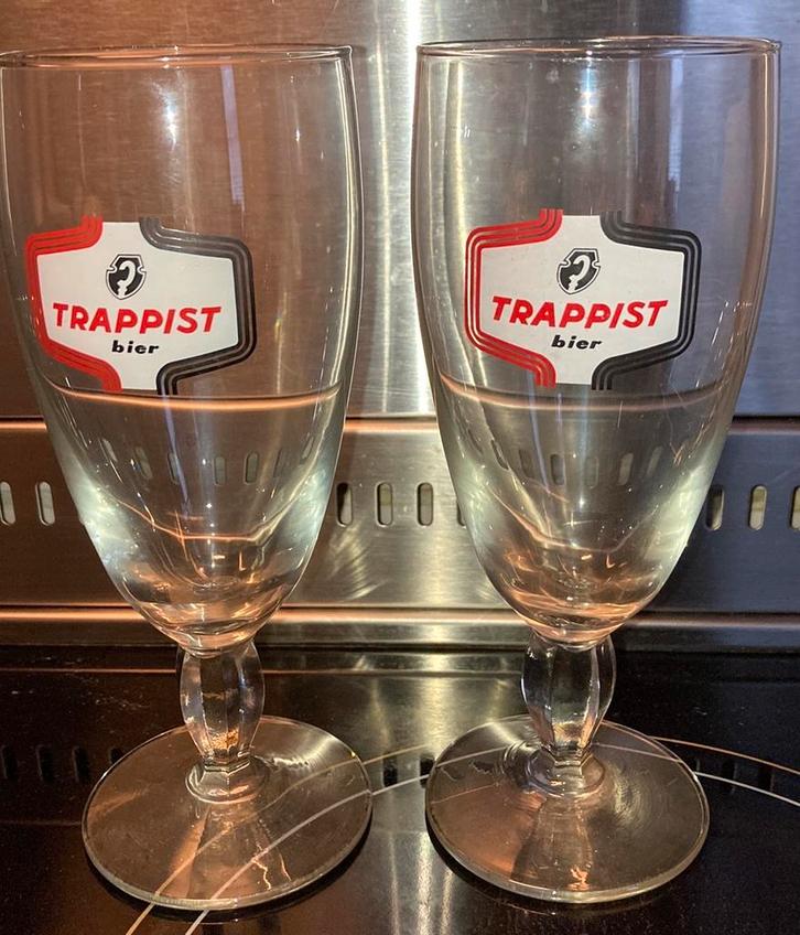12 La Trappe Trappist Bierglazen Bolletje Bokaal Prijs Stuk!, Verzamelen, Biermerken, Zo goed als nieuw, Glas of Glazen, La Trappe