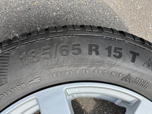 Set lichtmetalen velgen met Continental winterbanden, Auto-onderdelen, Banden en Velgen, Banden en Velgen, Winterbanden, 15 inch