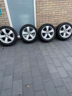 4 BMW velgen met banden in goede staat, Auto-onderdelen, Banden en Velgen, Ophalen, 17 inch, All Season, 225 mm