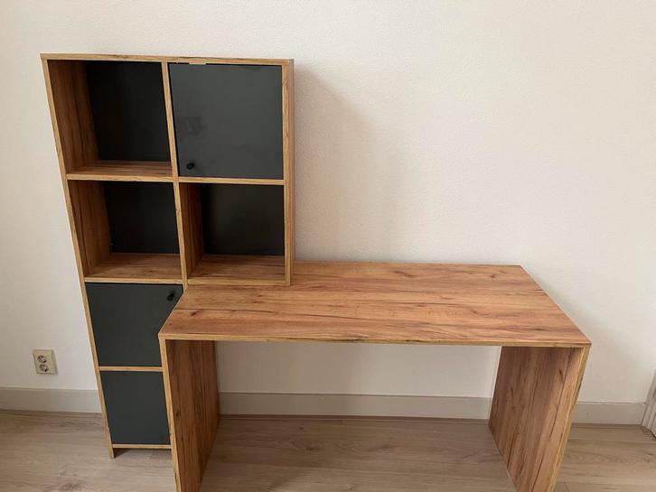 Mooi Bureau met Afneembaar Blok, Huis en Inrichting, Bureaus, Zo goed als nieuw, Bureau, Ophalen