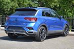 VW T-Roc 1.5 TSi (110 kW) R-line SuperSport | Pano | Virtual, Auto's, 4 cilinders, 150 pk, Blauw, Leder en Stof