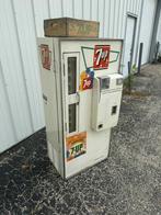 Vendorlator VF81R-SA 7 up vending machine, Verzamelen, Automaten | Overige, Ophalen, Vendorlator VF81R-SA 7 up vending machine