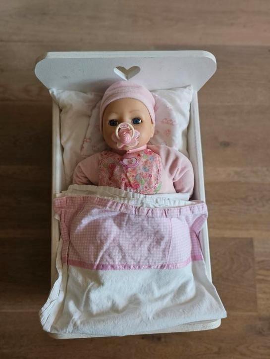 Baby Annabell. Zapf Creation. Met houten b, Kinderen en Baby's, Speelgoed | Poppen, Zo goed als nieuw, Babypop, Ophalen