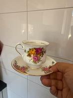 Balmoral Castle Bone China Kop en Schotel Setje Bloemen, Ophalen