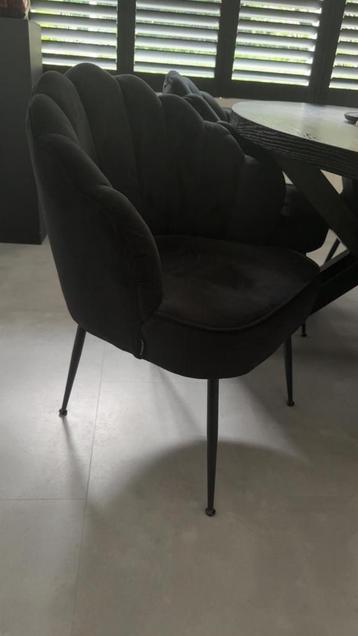 Eetkamerstoelen Te Koop (4 stuks) Dubbelmandesign beschikbaar voor biedingen