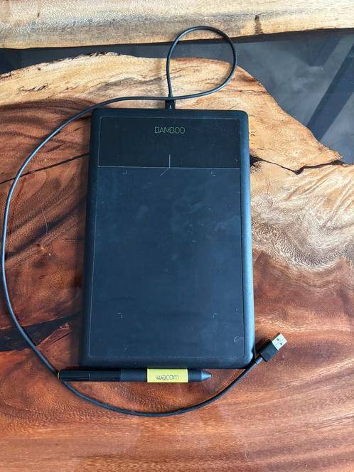 Wacom Bamboo Pen CTL-470 – tekentablet 28 x 18 cm, Computers en Software, Tekentablets, Gebruikt, Bedraad, Multi-touch, Ophalen