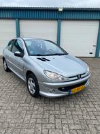 * Peugeot 206 1.4 QuickSilver 13 maanden APK *, Auto's, Peugeot, Voorwielaandrijving, Zwart, 4 cilinders, Metallic lak