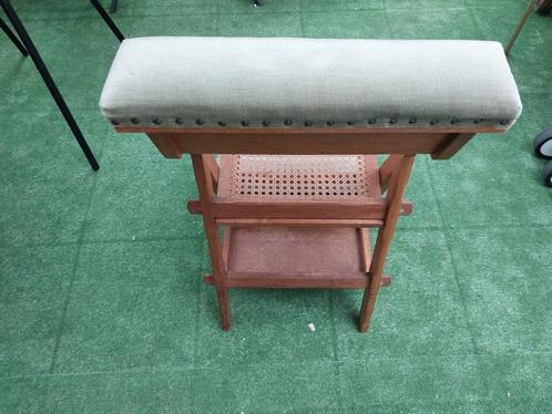 Antieke Gebedsstoel met Riet en Stoffen Kussen, Antiek en Kunst, Antiek | Meubels | Stoelen en Banken, Ophalen of Verzenden