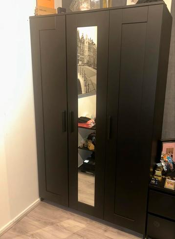 Zwarte ikea brimnes kledingkast beschikbaar voor biedingen