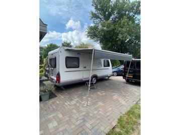 Knaus Sudwind 450 FU Vast bed Tent Zakluifel beschikbaar voor biedingen
