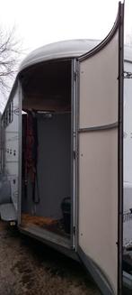 Fautras Oblic4 2013 en Ifor Williams HB26 2015, Dieren en Toebehoren, Paarden en Pony's | Trailers en Aanhangwagens, Ophalen, Zo goed als nieuw