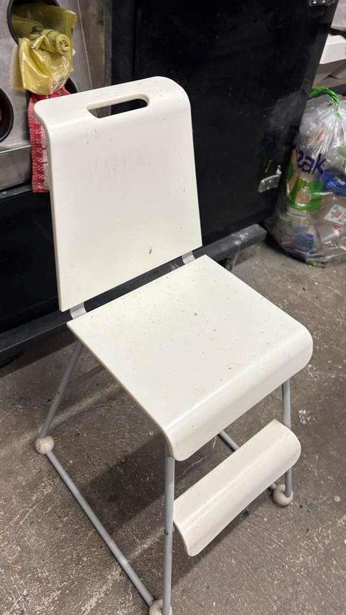 Kinderstoel - Wit - Gebruikt, Huis en Inrichting, Stoelen, Gebruikt, Eén, Kunststof, Wit, Ophalen