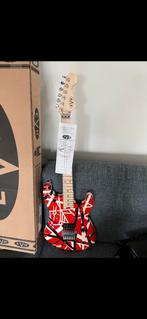 Gloednieuwe EVH Striped te koop, Muziek en Instrumenten, Ophalen of Verzenden, Zo goed als nieuw, Solid body