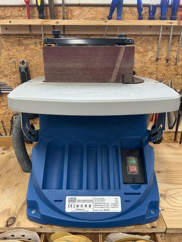 HBM Oscillerende spindel en bandschuurmachine beschikbaar voor biedingen