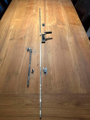 Antiek Raambeslag Set - Lengte 135cm beschikbaar voor biedingen