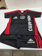 Ajax shirt en broek maat 104 Huntelaar, Ophalen, Zo goed als nieuw, Ajax, Shirt