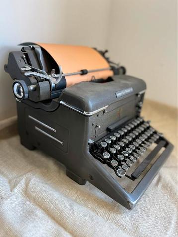 Imperial model 60 schrijfmachine 