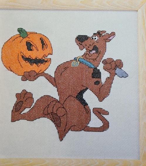 Scooby Doo Halloween borduurpatroon, Hobby en Vrije tijd, Borduren en Borduurmachines, Nieuw, Patroon, Handborduren, Ophalen