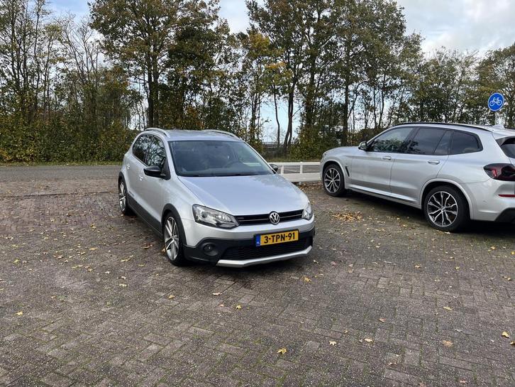 Volkswagen Polo 1.2 TSI Cross TREKHAAK CLIMA NAVI CRUISE, Auto's, Volkswagen, Bedrijf, Te koop, Polo, ABS, Airbags, Airconditioning
