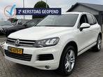 Volkswagen Touareg 3.0 TDI Highline 2011 Wit Trekhaak Panora, Auto's, Volkswagen, Euro 5, Gebruikt, Zwart, 255 €/maand