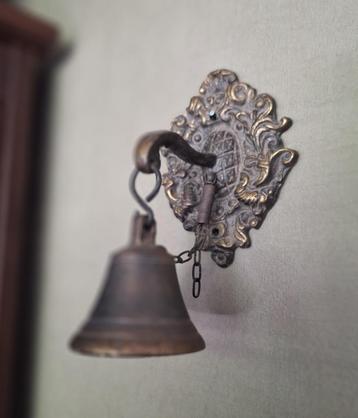 vintage deurbel beschikbaar voor biedingen