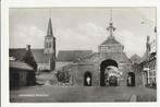 AARDENBURG KAAIPOORT KLOKKETOREN KERK DAF STREEKBUS IN POORT, Verzamelen, Ophalen of Verzenden, 1960 tot 1980, Ongelopen, Zeeland
