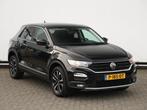 Volkswagen T-Roc 1.0 TSI Style Business 110pk | Dealer onder, Voorwielaandrijving, Stof, Gebruikt, Zwart