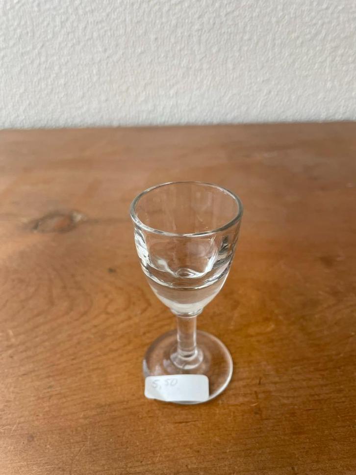 Twee antieke likeurglaasjes, Antiek en Kunst, Antiek | Glas en Kristal, Ophalen of Verzenden
