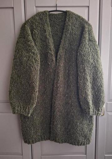 Nieuw handgemaakt halflang mohair bouclé vest, grote maat beschikbaar voor biedingen