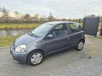 Toyota Yaris 1.3 16V Vvti 3DR Linea Terra 2005 grijs, Auto's, Voorwielaandrijving, 31 €/maand, 4 cilinders, 400 kg