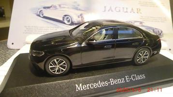 iScale Mercedes E 450 1:43 beschikbaar voor biedingen